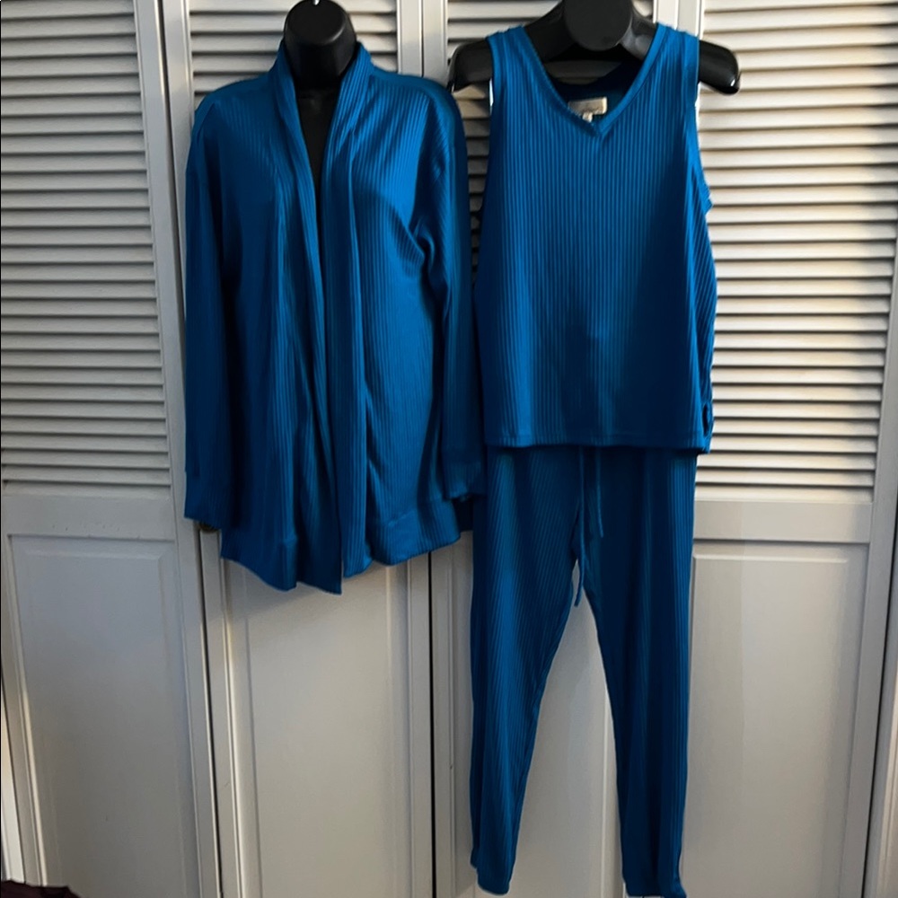 Cuddl Duds Women's 3-Piece Ribbed Cardigan Jogger Tank Top Lounge Set